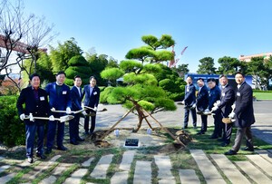 HD현대, 세계 최초 ‘선박 5000척’ 인도…74년 첫 유조선부터 필리핀 초계함까지
